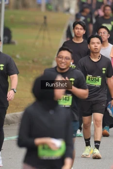 Runner Photo 5604719