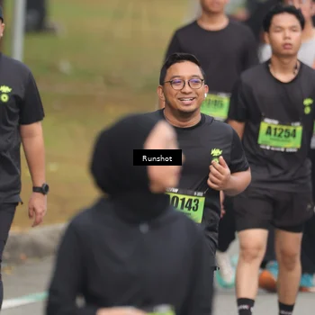 Runner Photo 5604740