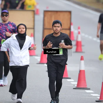 Runner Photo 5604945