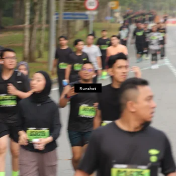 Runner Photo 5605105
