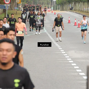 Runner Photo 5605200