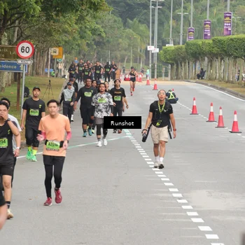 Runner Photo 5605204