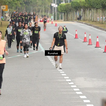 Runner Photo 5605254