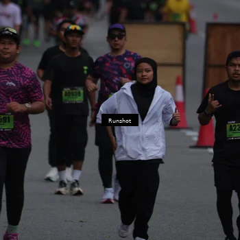 Runner Photo 5605280