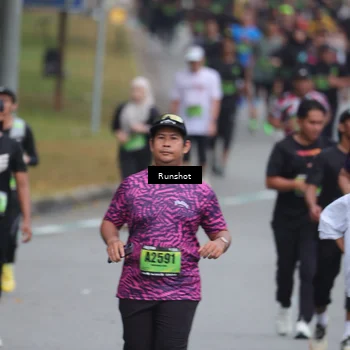 Runner Photo 5605793