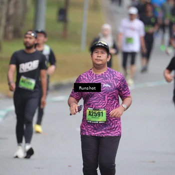 Runner Photo 5605824