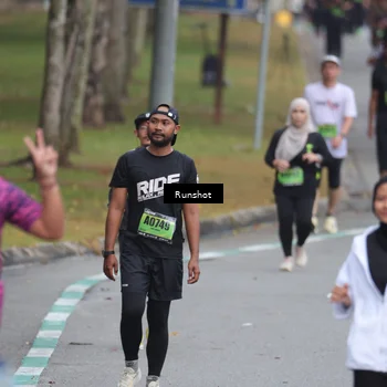 Runner Photo 5606587