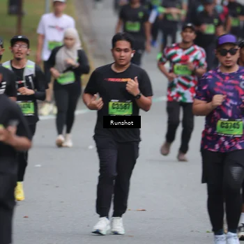 Runner Photo 5607369