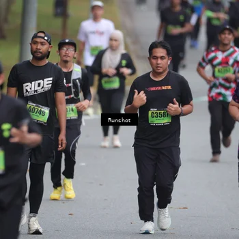 Runner Photo 5607471
