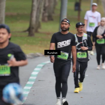 Runner Photo 5607546