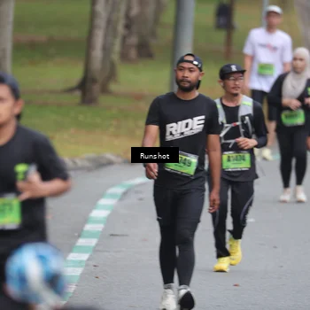 Runner Photo 5607585