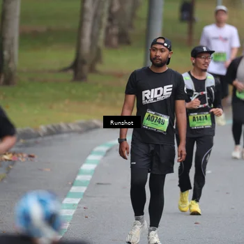 Runner Photo 5607634