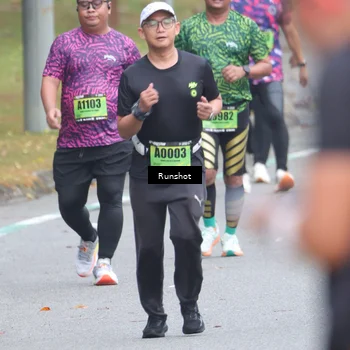 Runner Photo 5607635