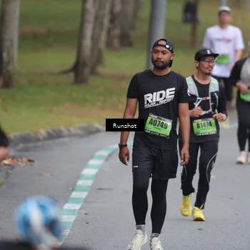 Runner Photo 5607673