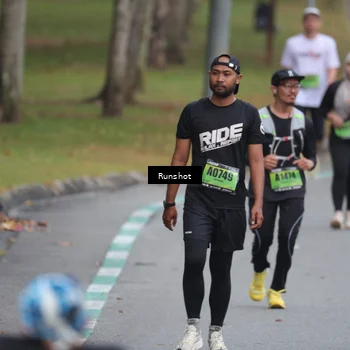Runner Photo 5607704
