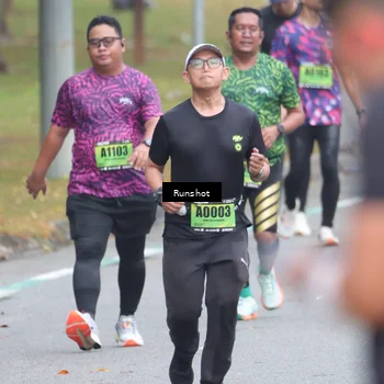 Runner Photo 5607941
