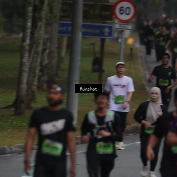 Runner Photo 5608167