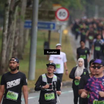 Runner Photo 5608369