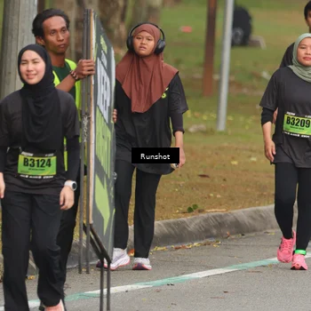 Runner Photo 5608397