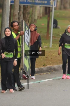 Runner Photo 5608405