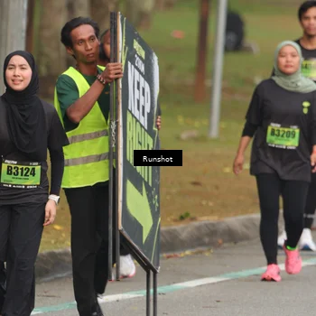 Runner Photo 5608417
