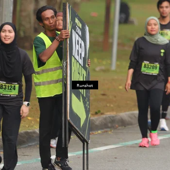 Runner Photo 5608423