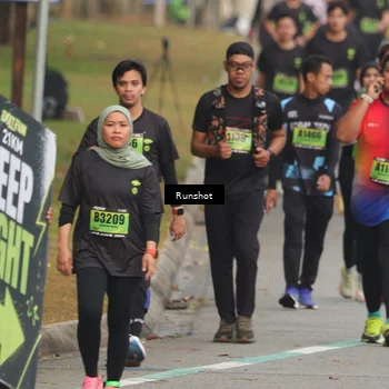 Runner Photo 5608433