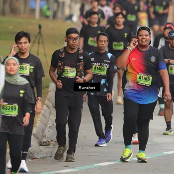 Runner Photo 5608444