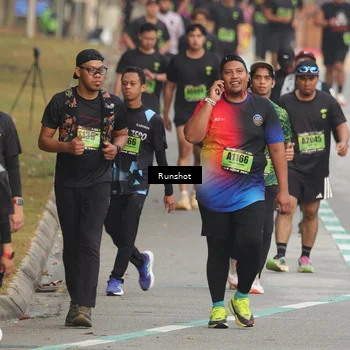 Runner Photo 5608475