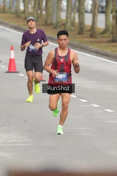 Runner Photo 5608533