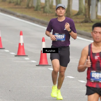 Runner Photo 5608608