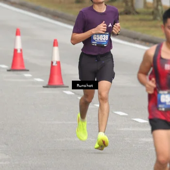 Runner Photo 5608636
