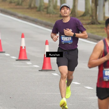 Runner Photo 5608641
