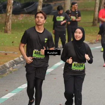 Runner Photo 5608801