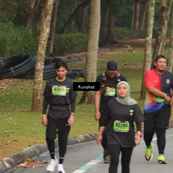 Runner Photo 5608925