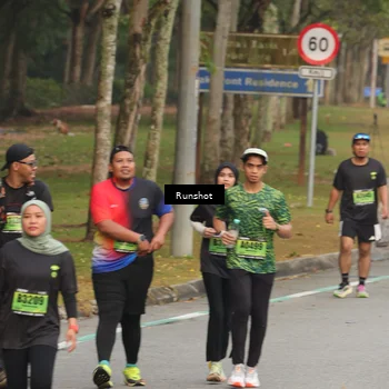 Runner Photo 5608927