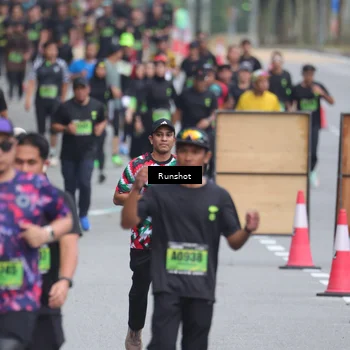 Runner Photo 5608931