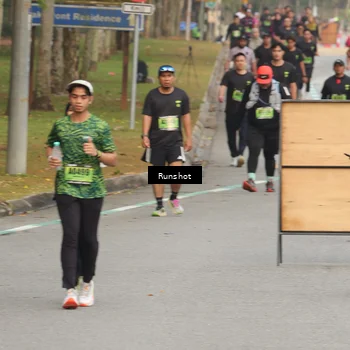 Runner Photo 5608981
