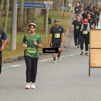 Runner Photo 5608985