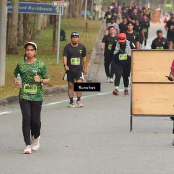 Runner Photo 5608995