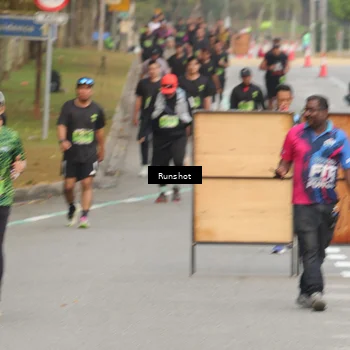 Runner Photo 5609000
