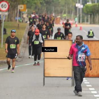 Runner Photo 5609006