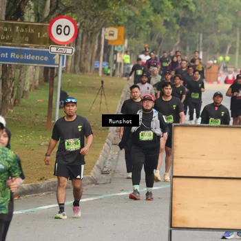Runner Photo 5609010