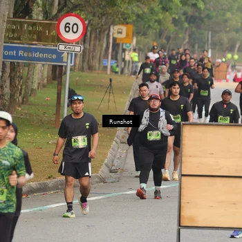 Runner Photo 5609031