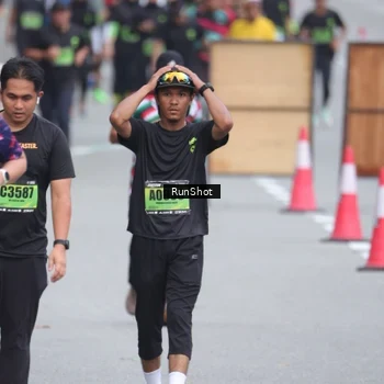 Runner Photo 5609057