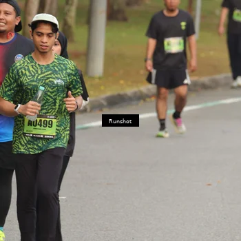 Runner Photo 5609196