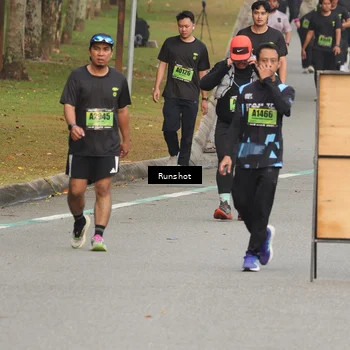 Runner Photo 5609211