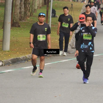 Runner Photo 5609219