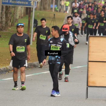 Runner Photo 5609240