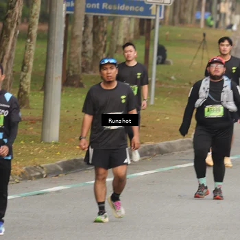 Runner Photo 5609378